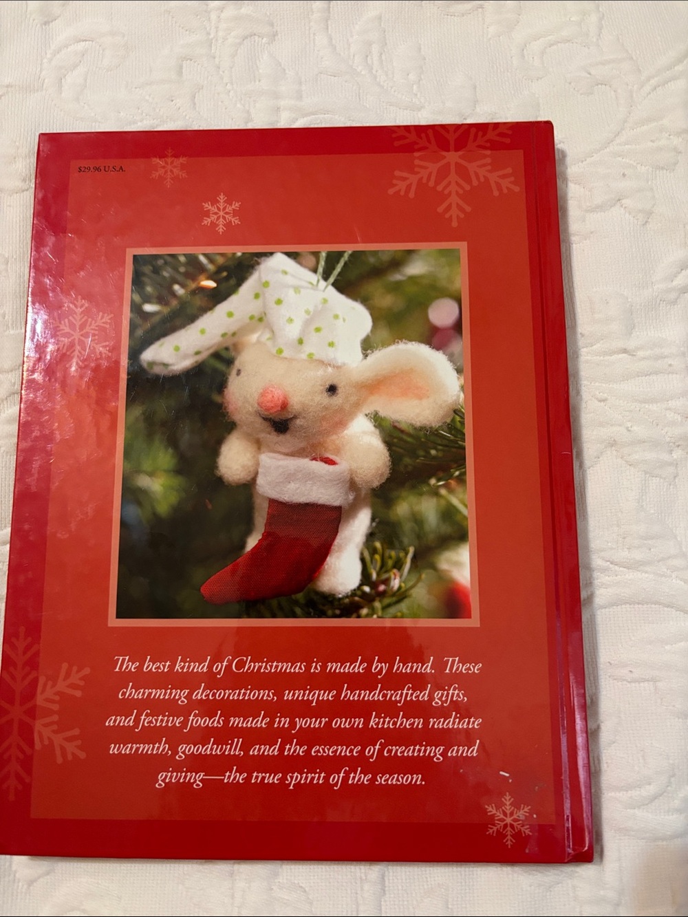 Better Homes And Gardens Holiday Book - Red, Green & Brown Cover - Picture 7 of 7